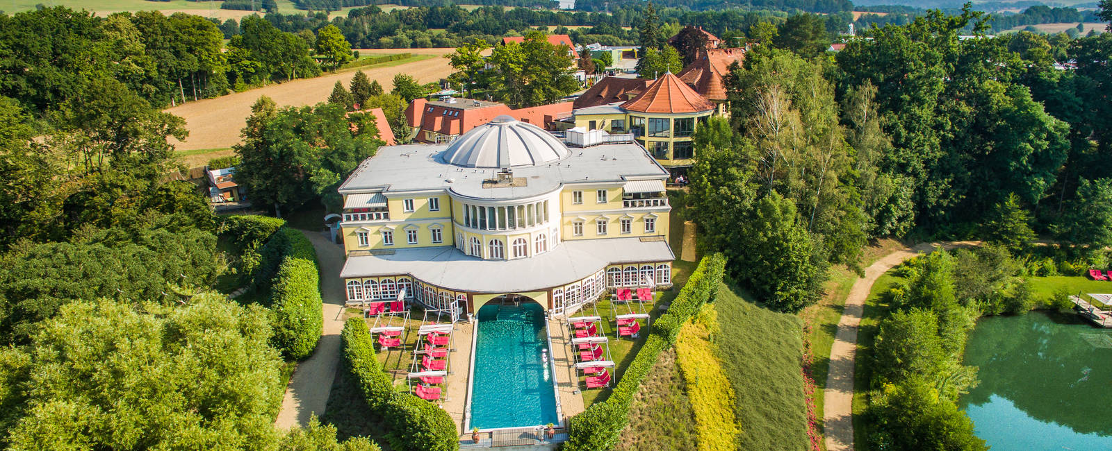 SCHUMANN, HOTEL RESTAURANTS & SPA-TEMPEL